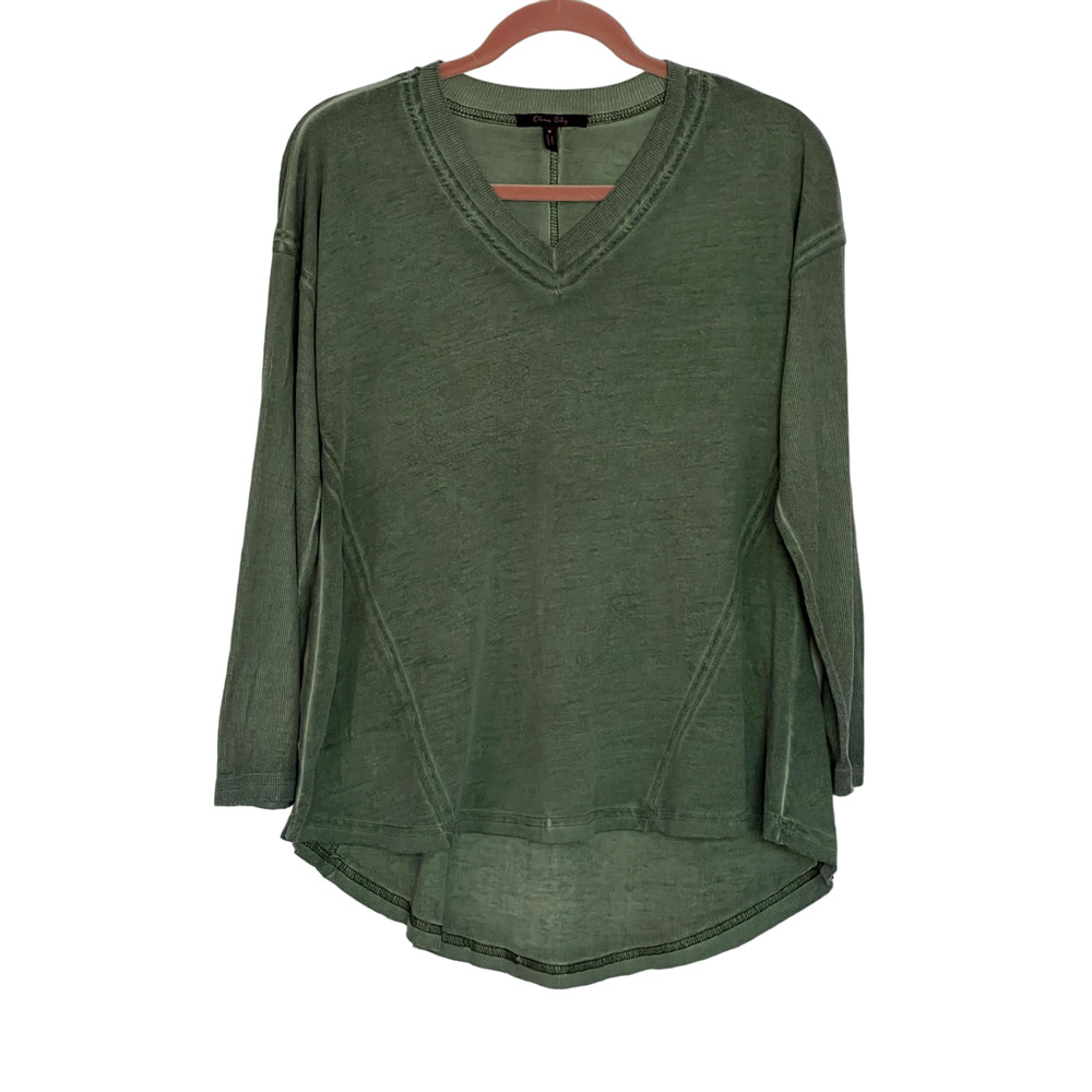 Olivia Sky Olive Green Ribbed Knit Top Size M Hi Low V-Neck Long Sleeve